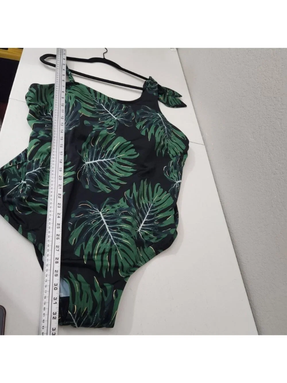 Avenue Swimsuit Womens Plus-Size 26W One-Shoulder Palm Leaf Print Green New